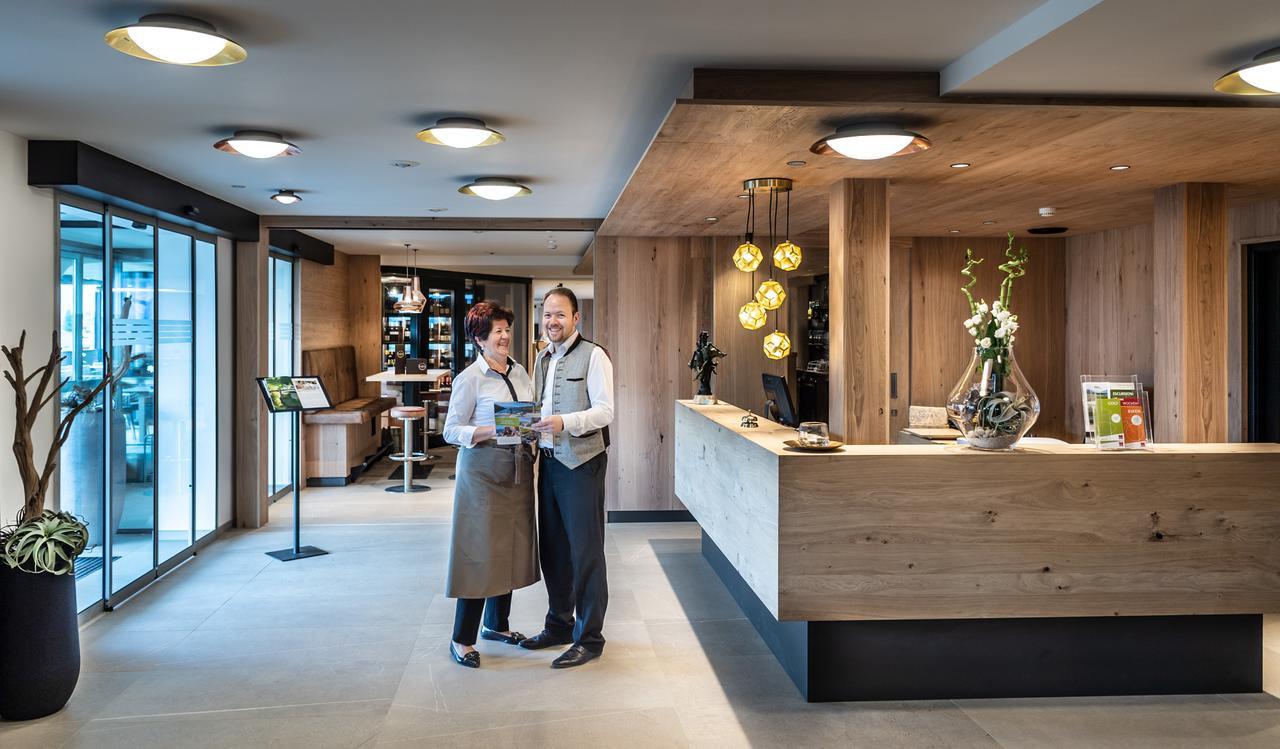 Hotel Christof Appiano Sulla Strada Del Vino Esterno foto